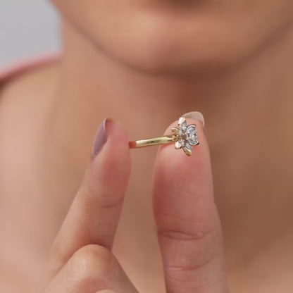 Gold Dewkiss Lab Grown Diamond Ring