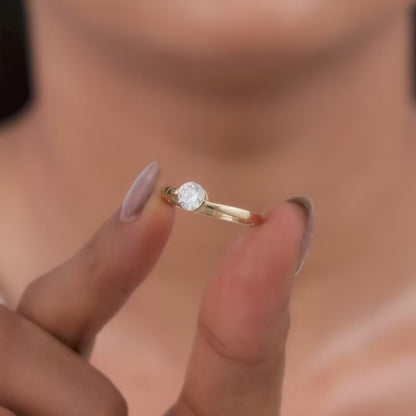 Gold Tapered Solitaire Lab Grown Diamond Ring