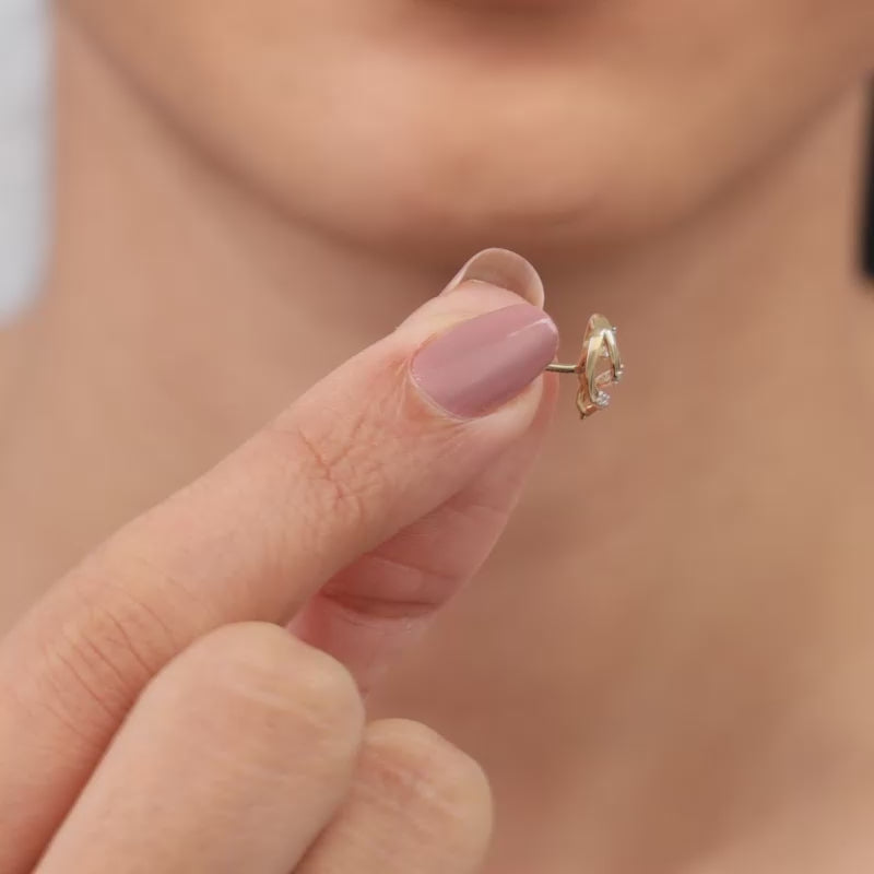 Gold Merlion Lab Grown Diamond Stud Earrings
