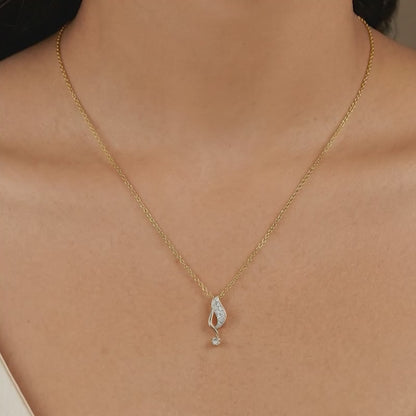 Gold Curvefall Lab Grown Diamond Pendant