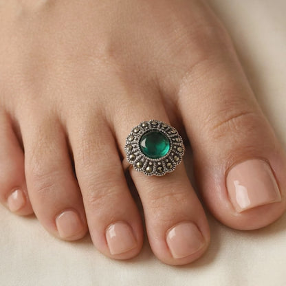 Oxidised Silver Tanishka Toe Rings