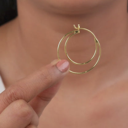 Golden Minimal Layered Hoops