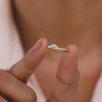 Gold Rise Diamond Ring