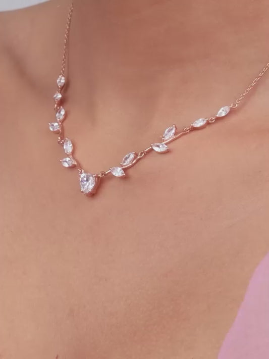 Rose Gold Leafy Heart Necklace