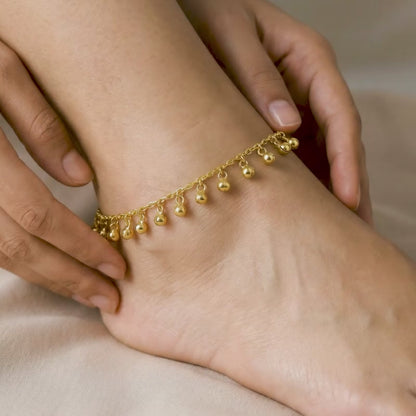 Golden Orb Dot Anklet