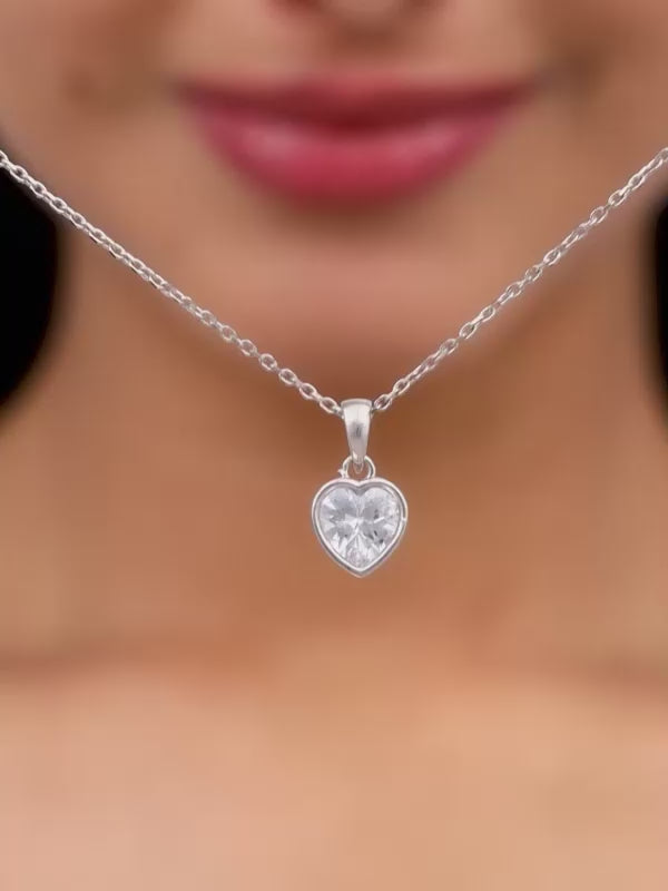 Silver Coeur Pendant with Link Chain