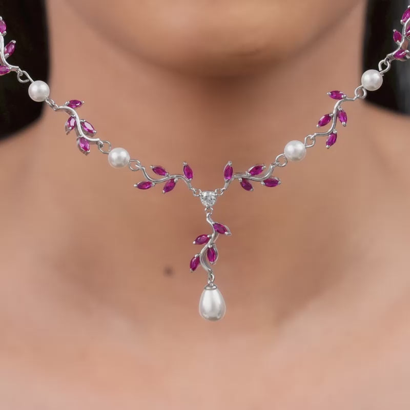 Silver Leia Pearl Necklace