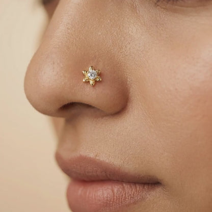 Gold Noor Petal Lab Grown Diamond Nose Pin