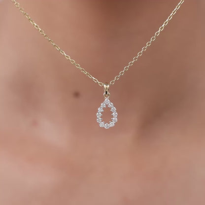 Gold Oval Aura Lab Grown Diamond Pendant