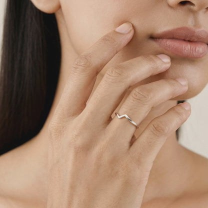 Silver Curvy Lines Ring
