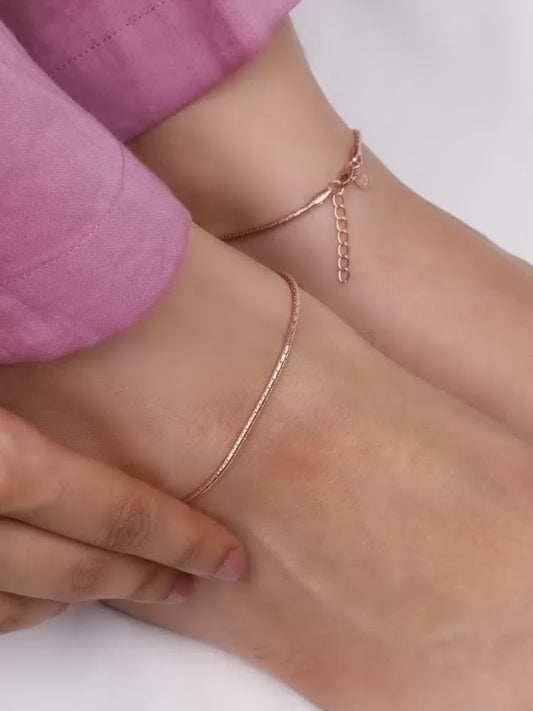 Rose Gold Novus Anklet
