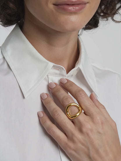 OnnMe by GIVA Hollow Halo Gold Plated Ring (Size 13)