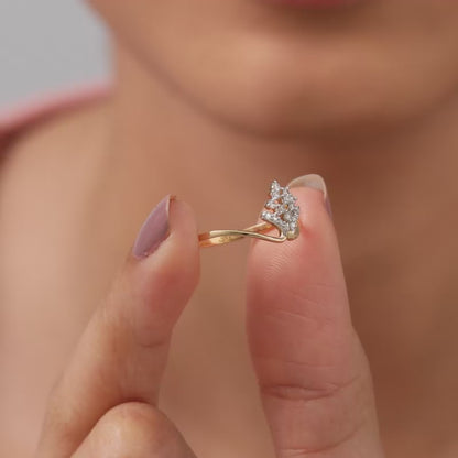 Gold Radiant Reign Lab Grown Diamond Ring