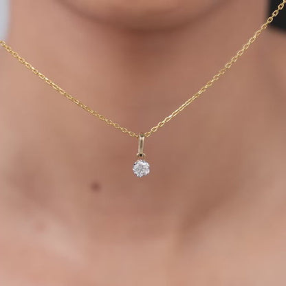 Gold Sleek Lab Grown Diamond Pendant