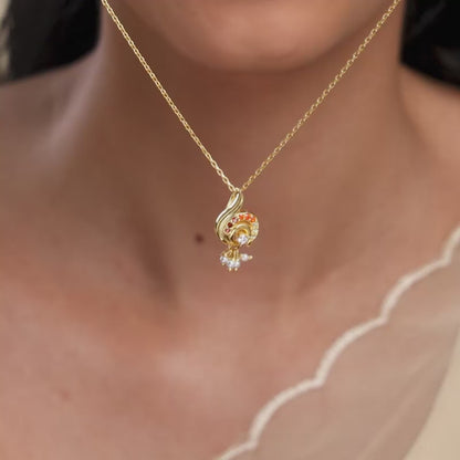 Golden Ambika Pendant With Link Chain