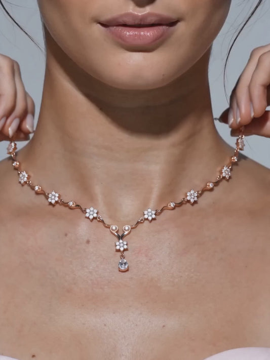 Rose Gold Hilary Necklace