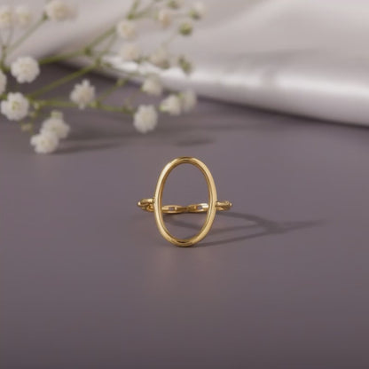 Golden Oval Link Ring