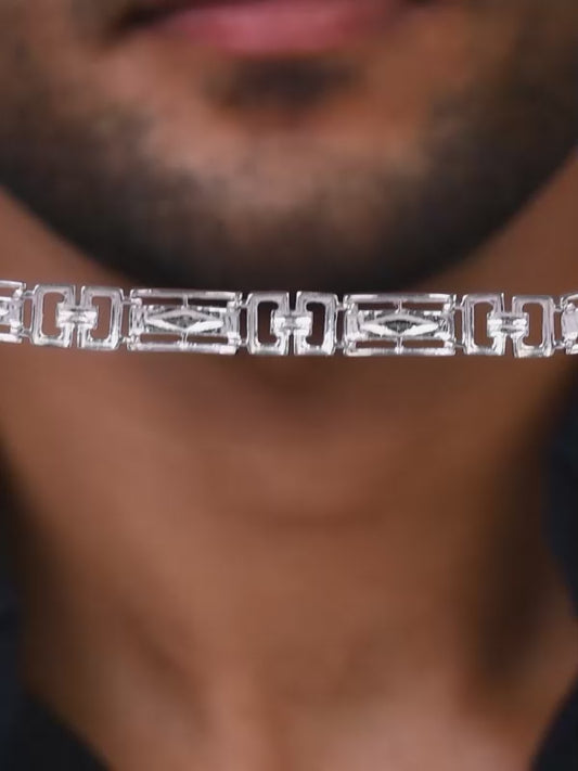 Aditya Roy Kapur Silver Classy Link Bracelet For Him