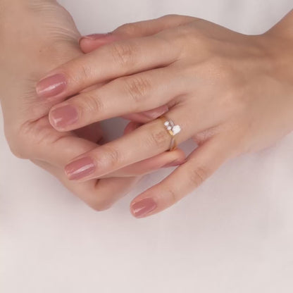 Gold Enchanting Infinity Diamond Ring