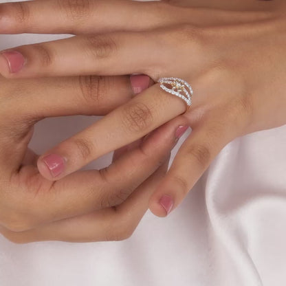 Gold Floral Centre Diamond Ring