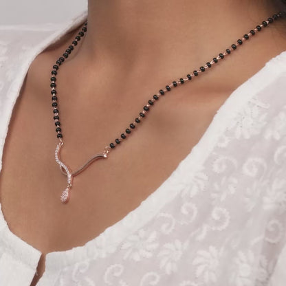 Rose Gold Enchanted Knot Mangalsutra