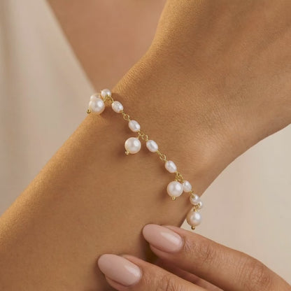 Golden Julianne Pearl Bracelet