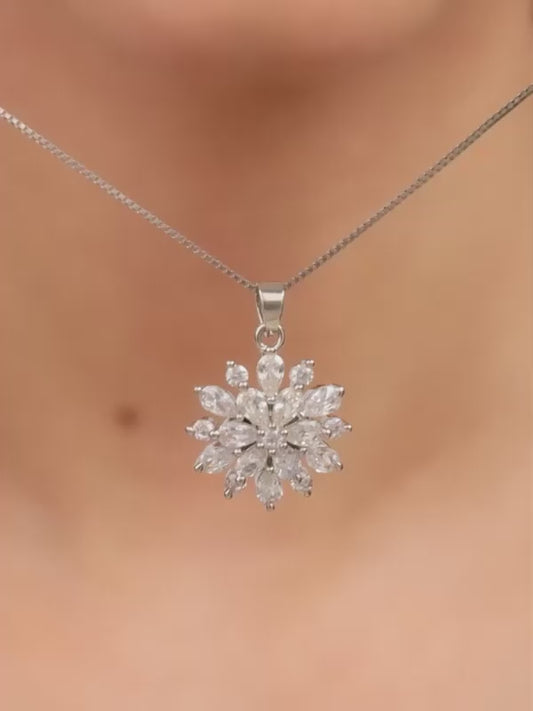 Silver Heavenly Flower Pendant With Box Chain