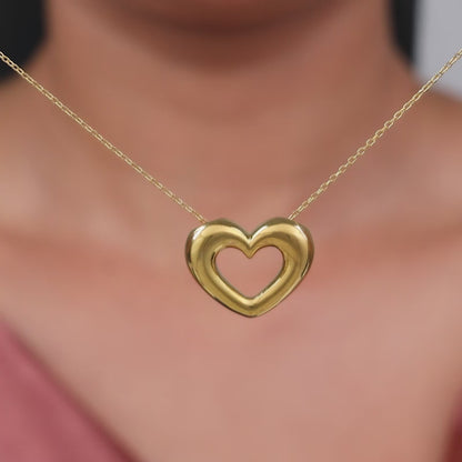 Golden Heart Pendant With Link Chain
