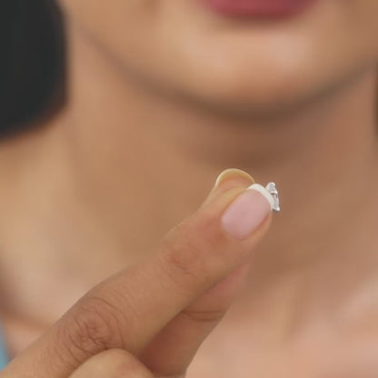 Silver Sparkle Square Nose pin