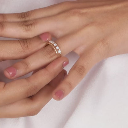 Gold Dazzling Diamond Ring