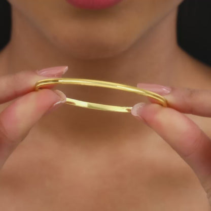 Golden Glimmering Grace Bangle