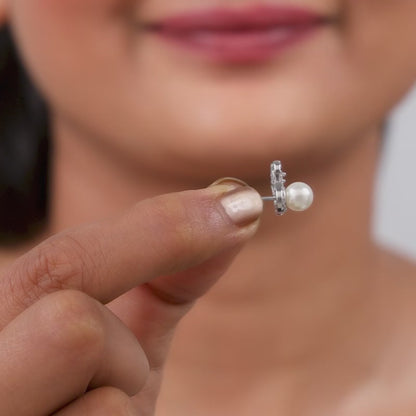 Silver Swan's Pearl Earrings