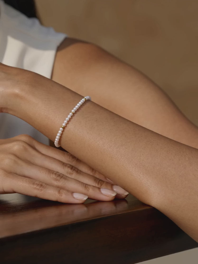IXIA by GIVA Clean Girl Gold Plated Bracelet