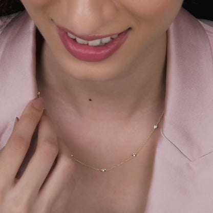 Gold Oval Motifs Diamond Necklace