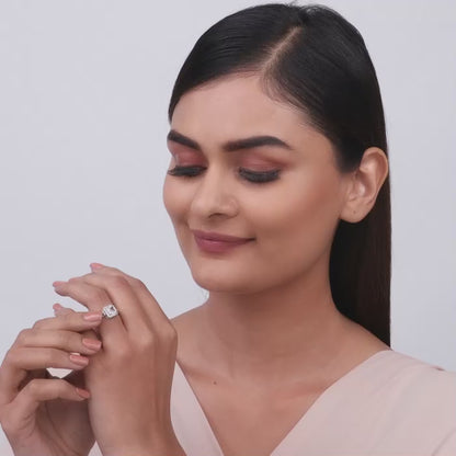 Anushka Sharma Silver Studded Classic Square Ring