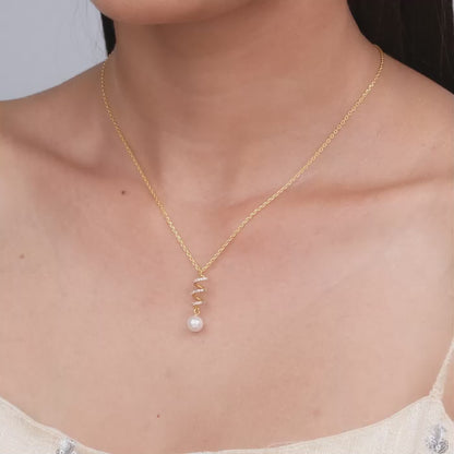Golden Spiral Beauty Pendant with Link Chain