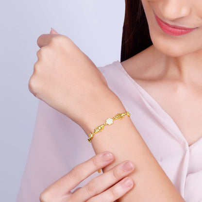 Golden Gleaming Beauty Bracelet
