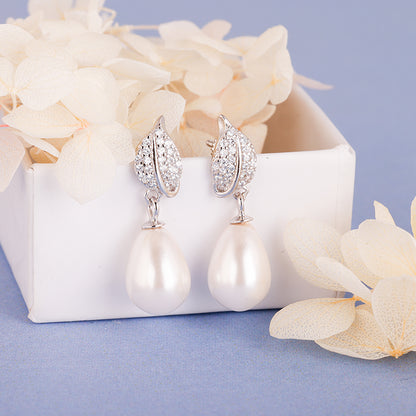 Silver Classic Pearl Earrings