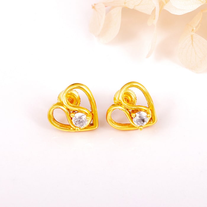Dainty Stud Earrings, Minimalist Stud Earrings, Stud Earrings, Heart Shape  Stud Earrings - Etsy | Heart earrings studs, Small earrings studs, Small  earrings gold