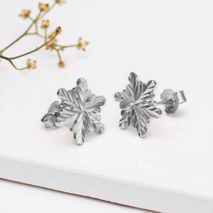 Silver Charming Snowflake Earrings