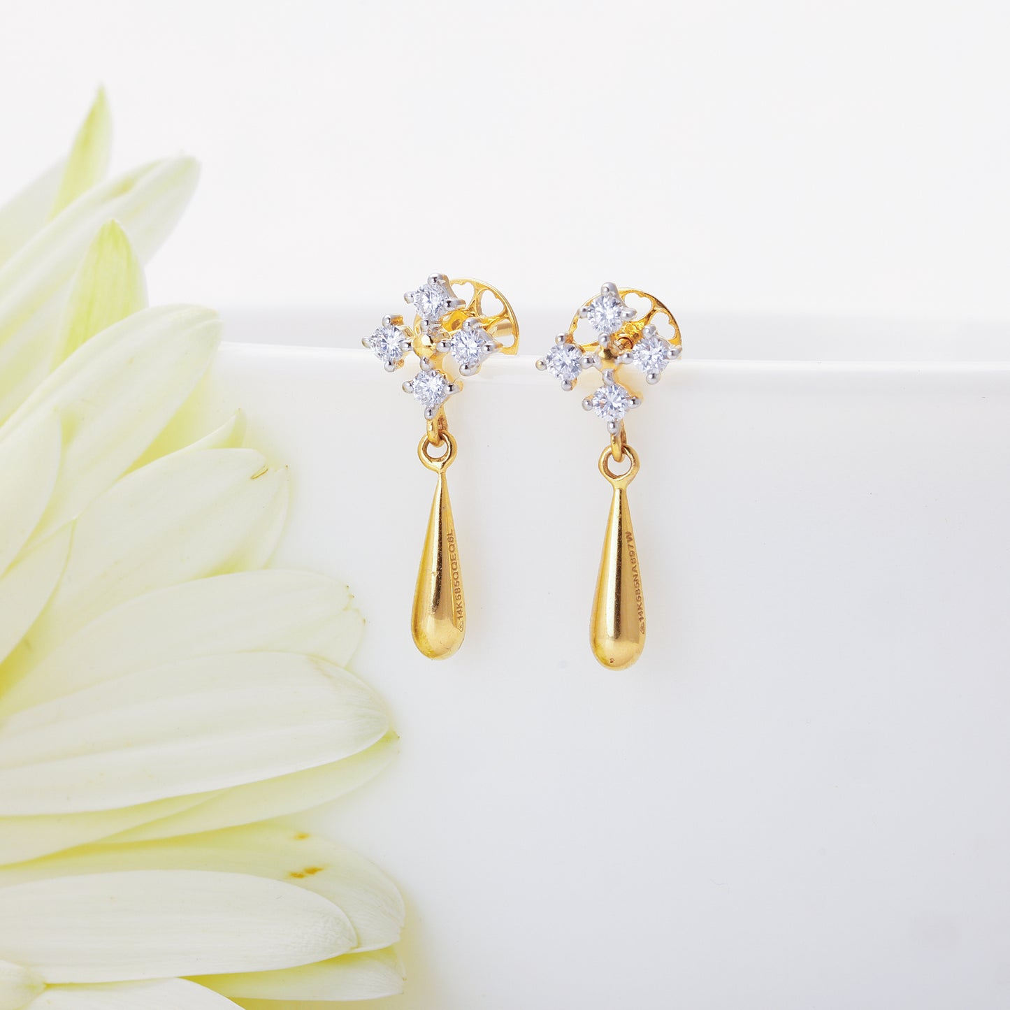 Gold Dazzling Drop Diamond Earrings