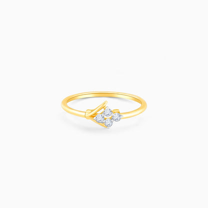 Gold Classic Arrow Diamond Ring