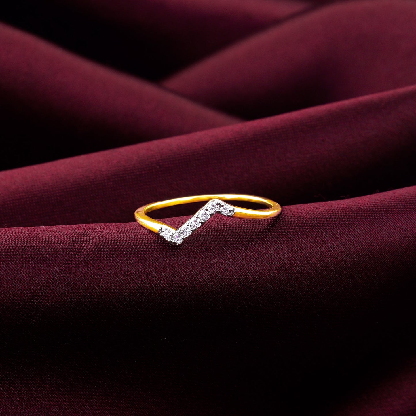 Gold Angled Waves Diamond Ring