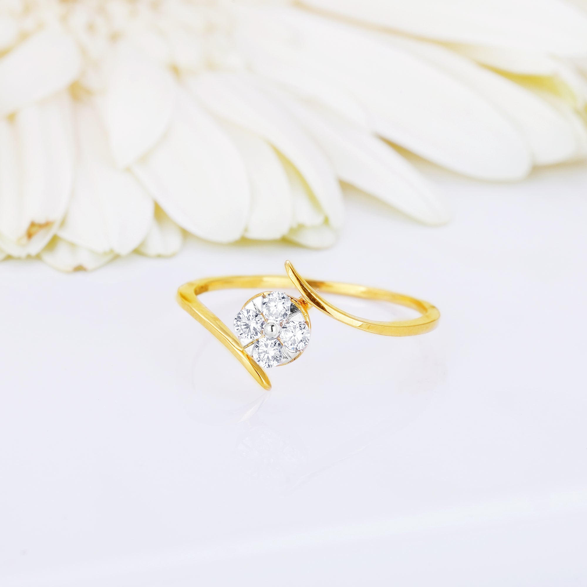Soft Flower Diamond Ring