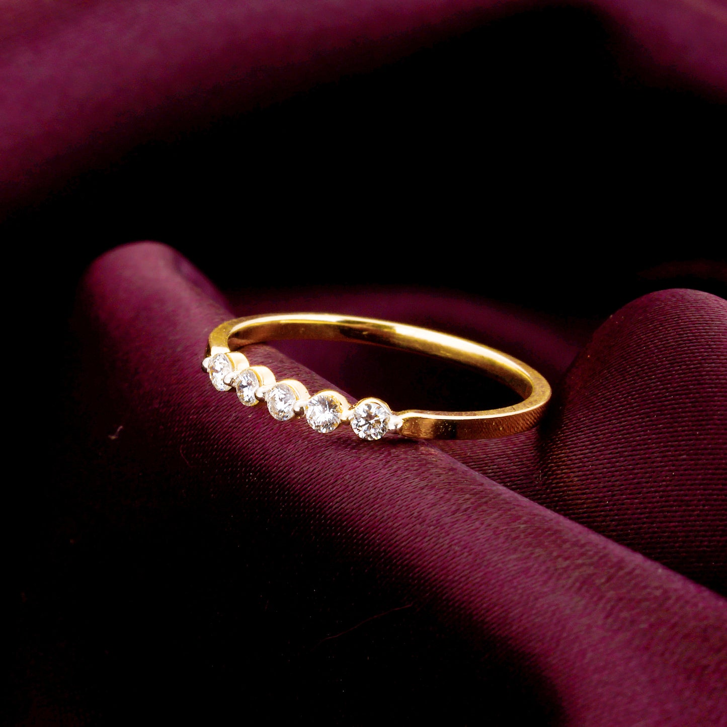 Gold Timeless Elegance Diamond Ring