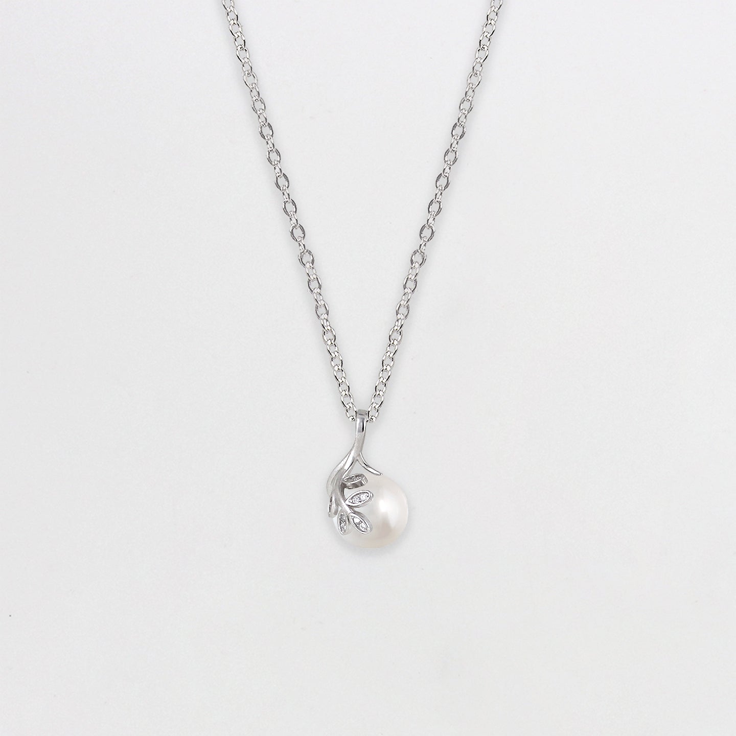 Charming Pearl Set with Link Chain
