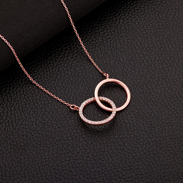 Rose Gold Alluring Necklace – GIVA