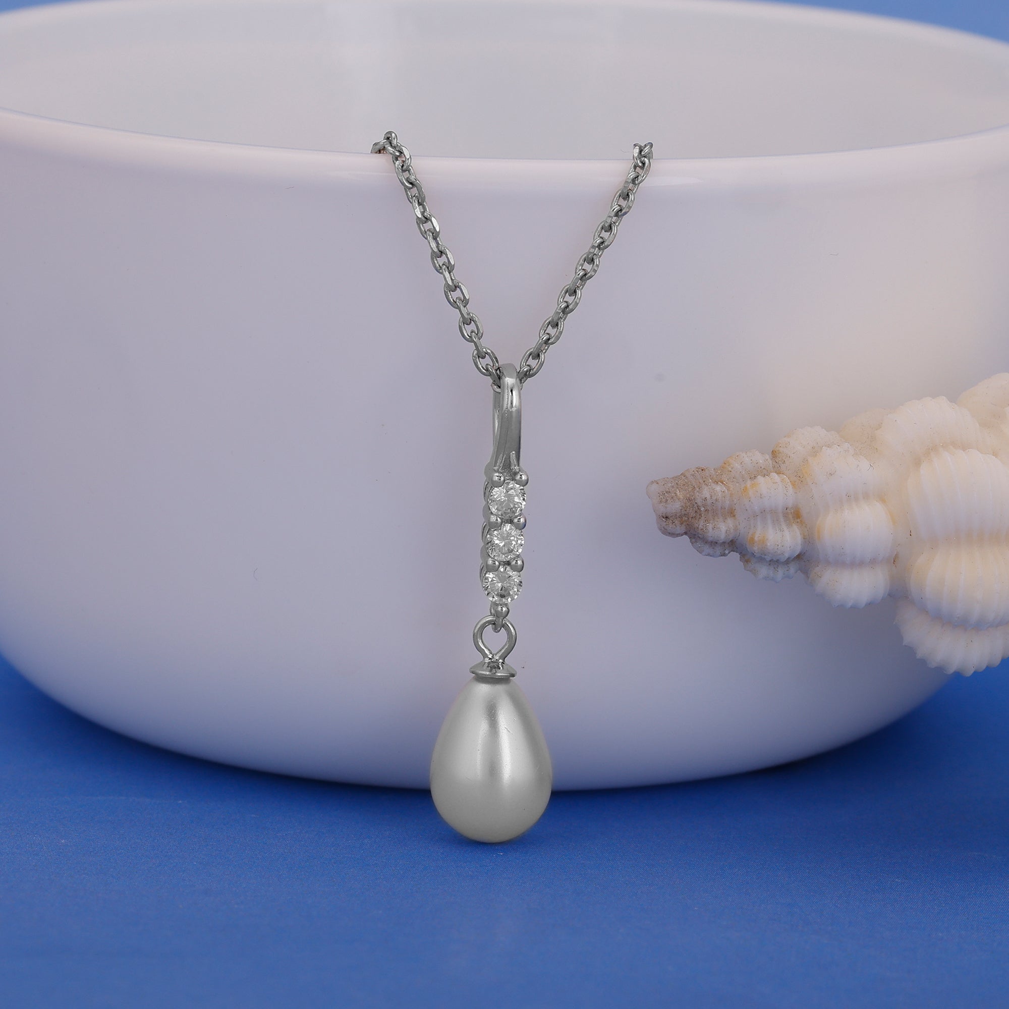 Pearl Drop Necklace – Mehr