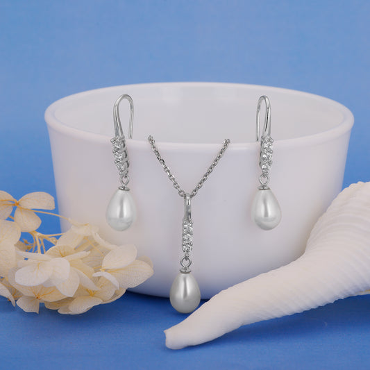 Silver Drops of Pearls Set