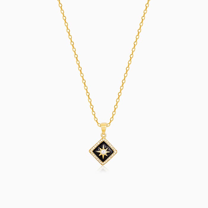 Golden Buckingham Palace Pendant with Link Chain